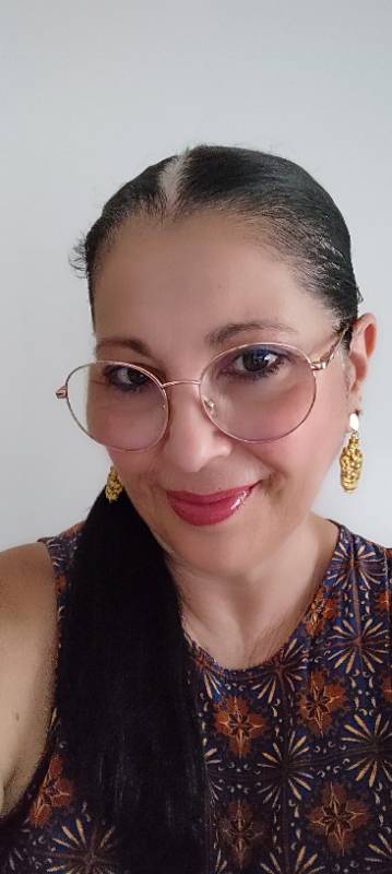 Foto de Márcia Costa, Psicanalista online na Unolife