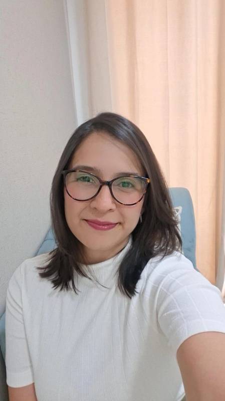 Foto de Gabriela Mani de Souza, Psicanalista online na Unolife
