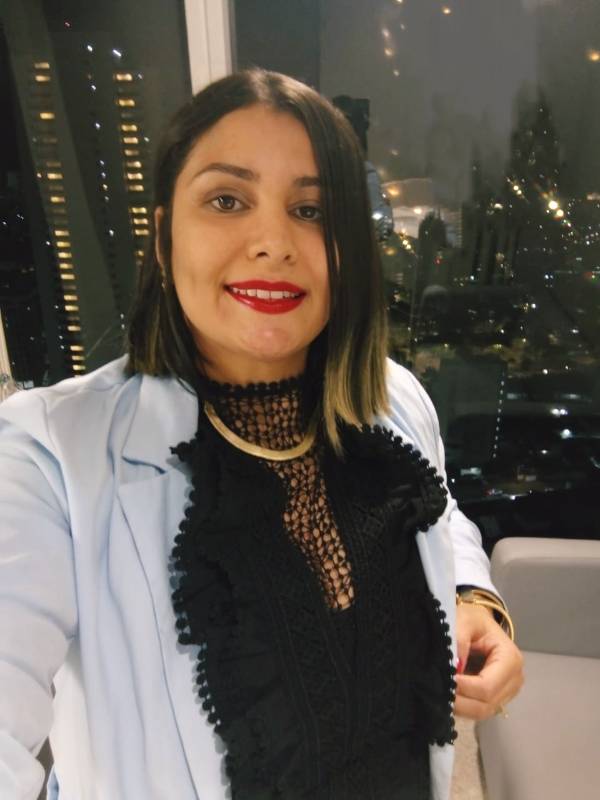Foto de Marcela Moura Dos Santos Almeida, Psicanalista online na Unolife