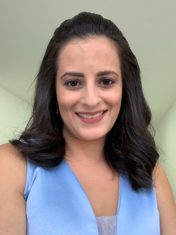 Foto de Luciana Ladeira Oliveira, Nutricionista online na Unolife