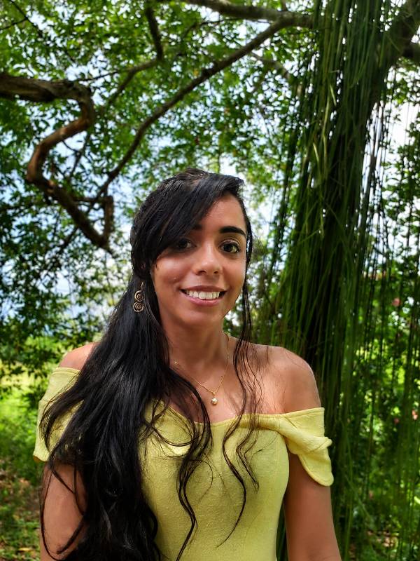Foto de Micaela Coutinho, Psicanalista online na Unolife