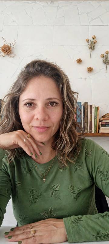 Foto de Leiza Paula Batista, Psicanalista online na Unolife