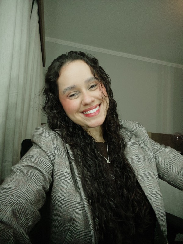 Foto de Julia Beatriz Rezende Tavares, Psicólogo online na Unolife