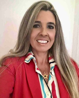 Foto de Damiana Tompakow, Psicólogo online na Unolife